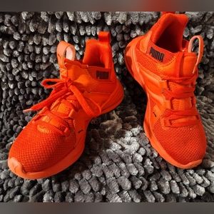 Kids Puma contempt demi sneaker/ Red/ Size 12